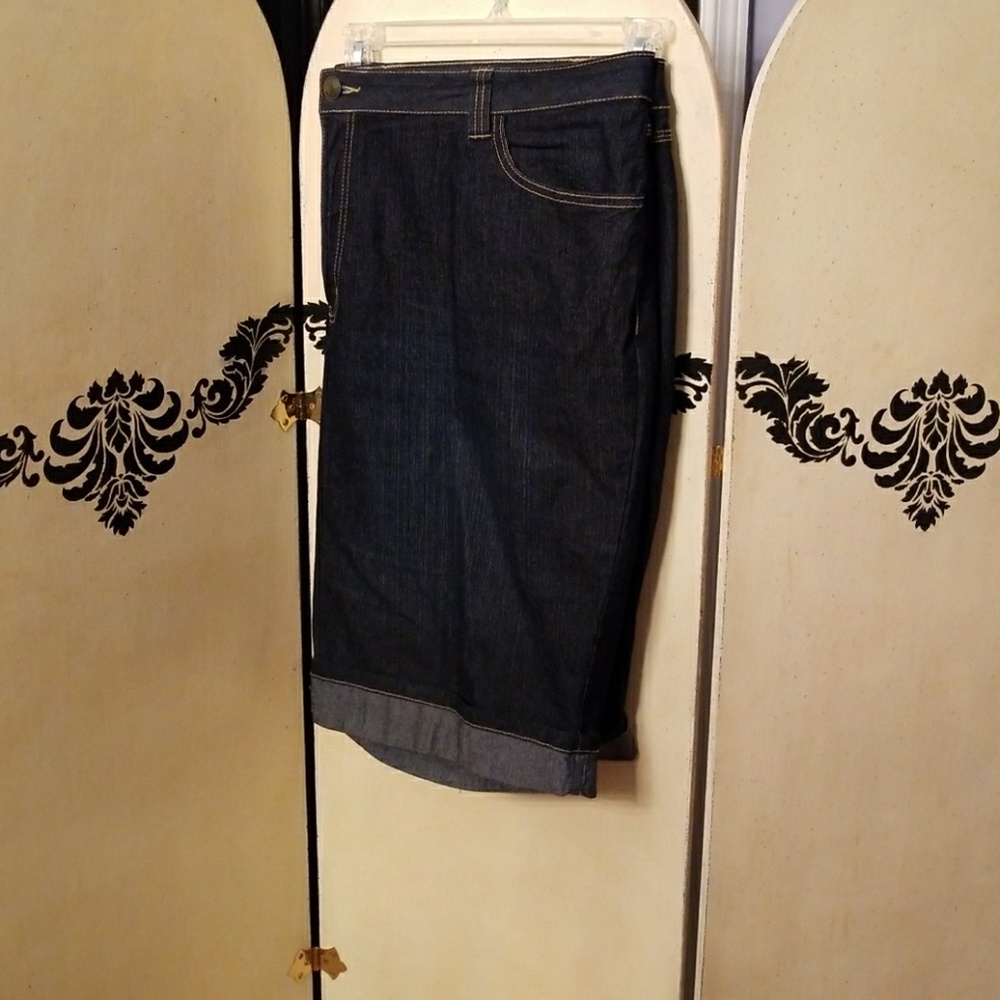 Capris